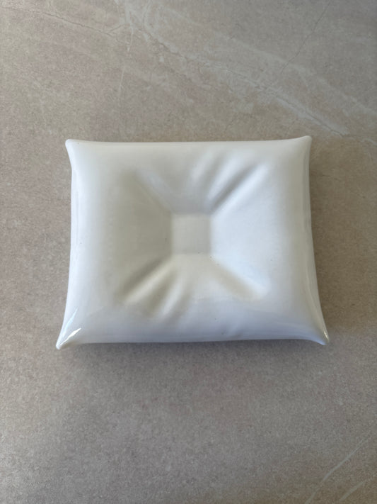 Pillow presentation plate (3pcs)