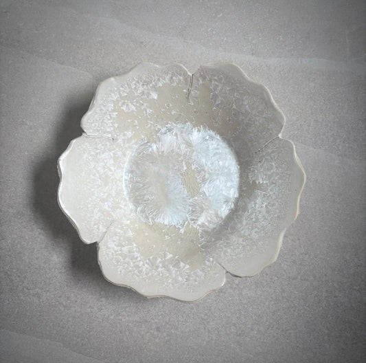 Broken edges flower (8pcs)